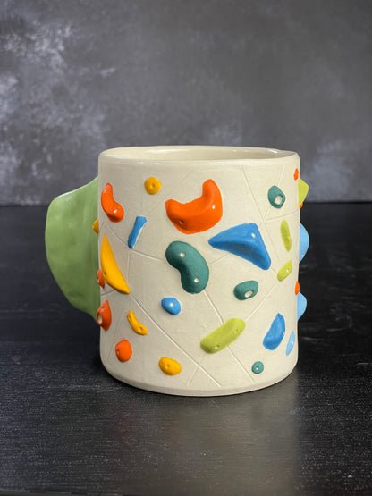 White Climbing Cup with Hold Handle - GREEN