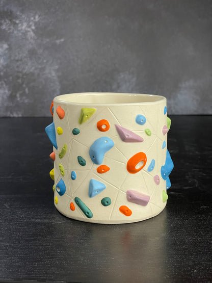 White Climbing Cup with Hold Handle - GREEN