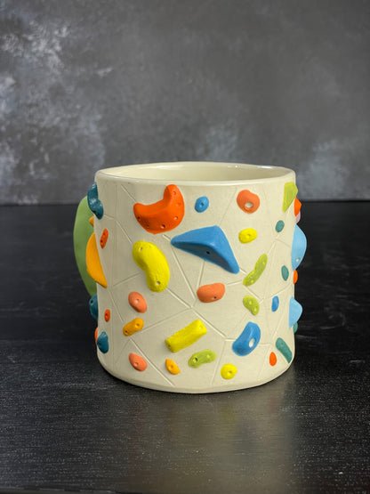 White Climbing Cup with Hold Handle - GREEN