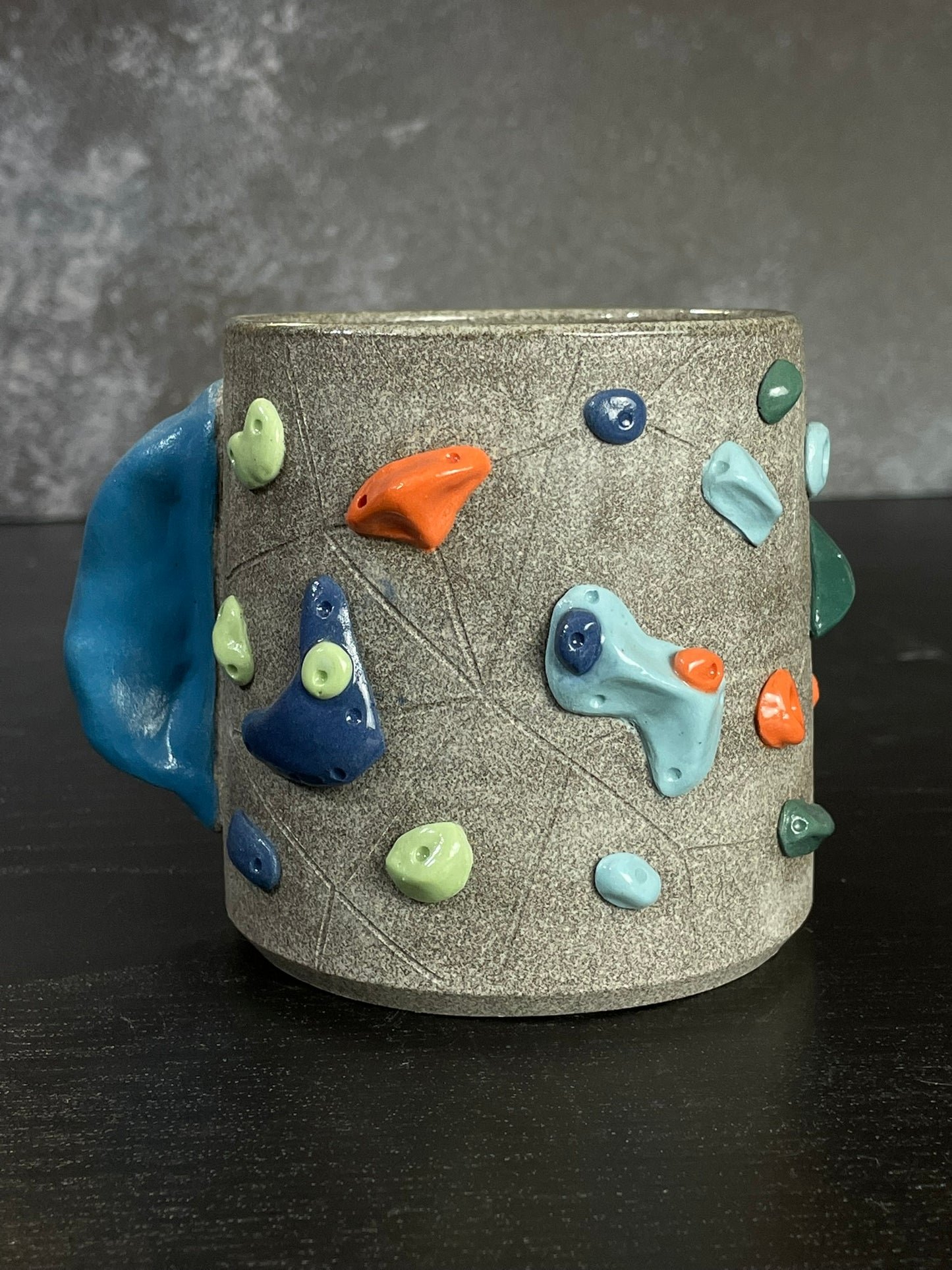 Granite Climbing Cup with Hold Handle 11-15oz - Handsculpted